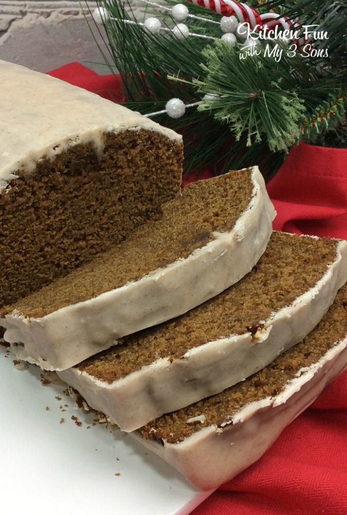 gingerbreadLoaf带cenmonFrosting