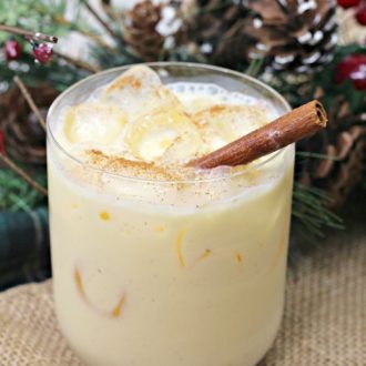 Amaretto Eggnog Cocktail