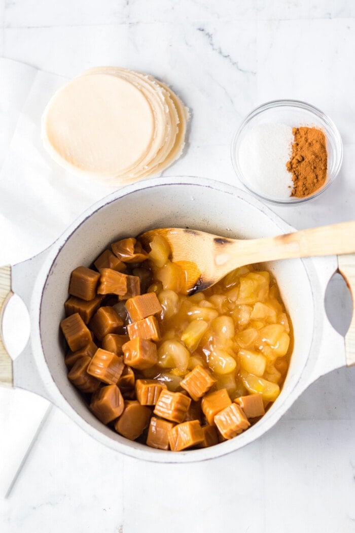 Mixing the caramel and filling.