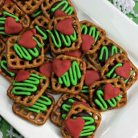 grinchpretzels